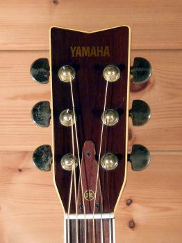 公式販売中 アコースティックギター YAMAHA FG-402 / ソフトケース付